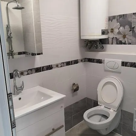 Apartamento At *
